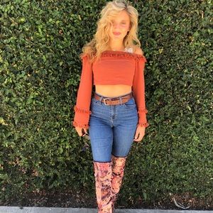 Meet your Posher, Olivia